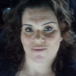 Meet your Posher, Desiree